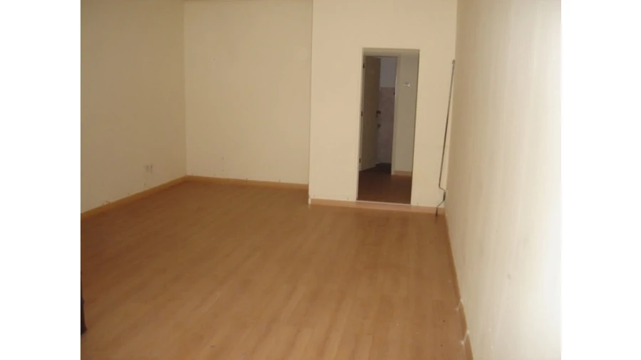 Loja para Venda em Almada, Cova da Piedade, Pragal e Cacilhas