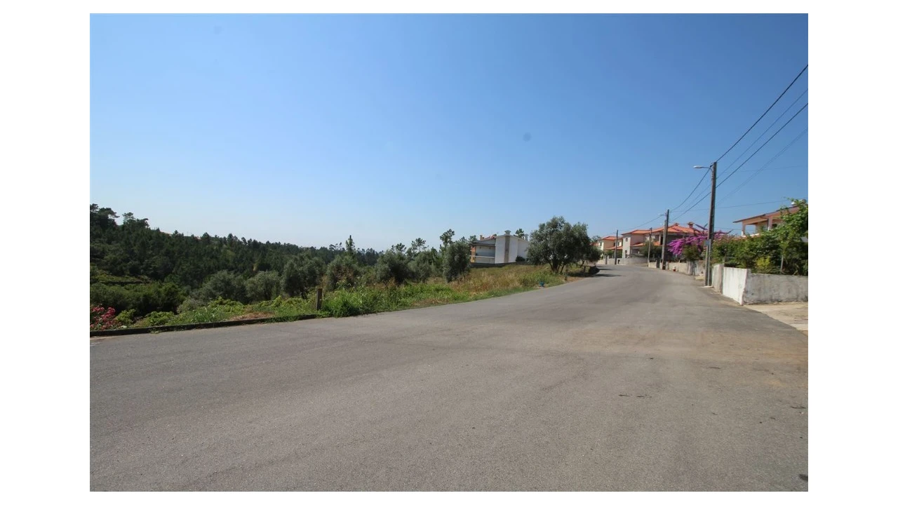 Terreno para Venda em Assafarge e Antanhol Foto 1