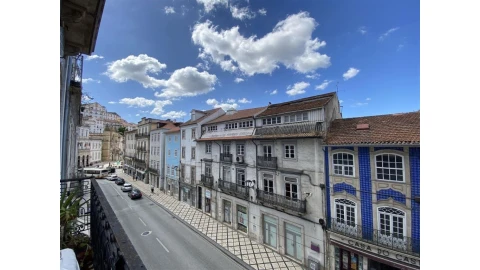 Apartamento T5 para Venda em São Martinho do Bispo e Ribeira de Frades