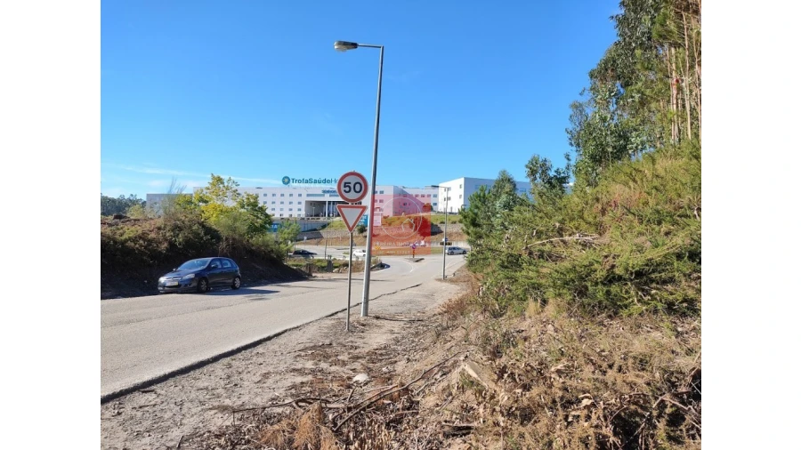 Terreno para Venda em Touguinha e Touguinhó Foto 3