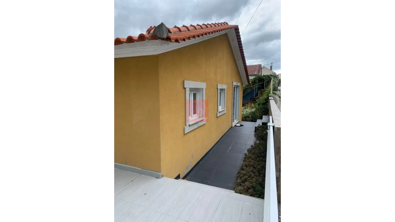 Moradia T3 para Venda em Vila Seca e Santo Adrião Foto 2