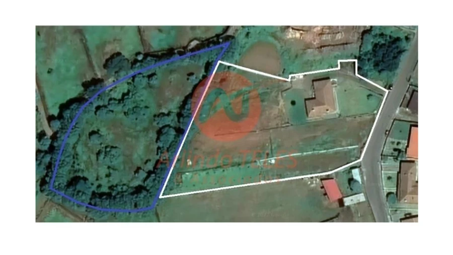 Moradia T3 para Venda em Terra Chã Foto 1