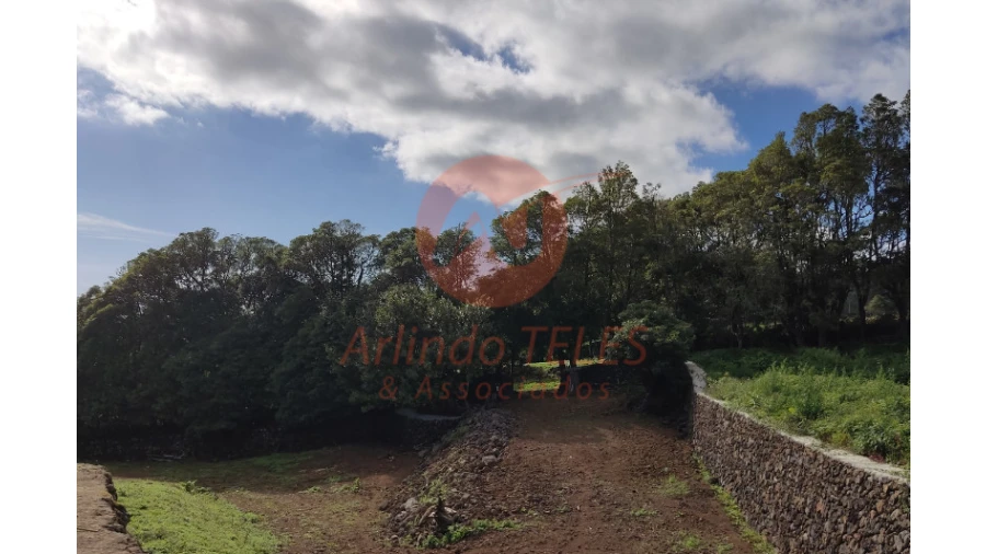 Moradia T3 para Venda em Terra Chã Foto 42