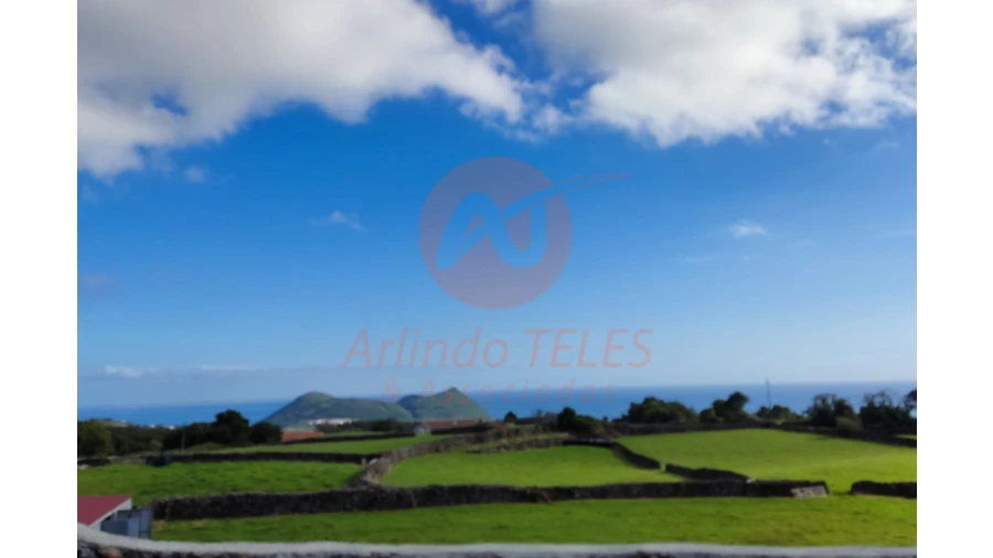 Moradia T3 para Venda em Terra Chã Foto 29