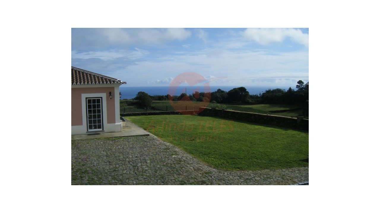 Moradia T3 para Venda em Terra Chã Foto 7