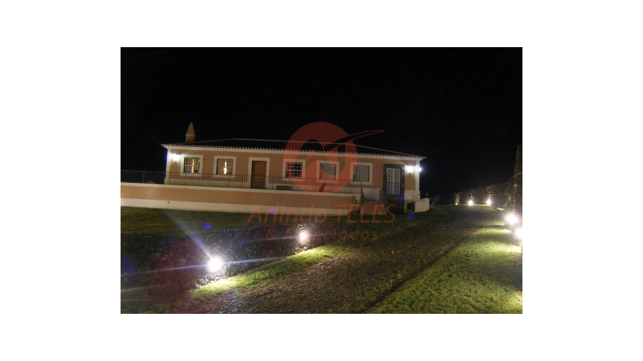 Moradia T3 para Venda em Terra Chã Foto 13