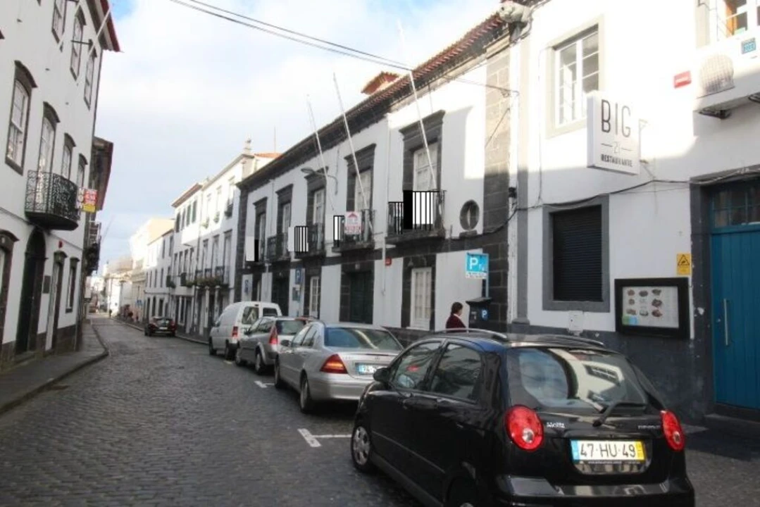 Prédio para Venda em Ponta Delgada (São Pedro) Foto 1