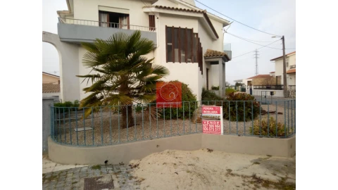 Moradia T4 para Venda em Esposende, Marinhas e Gandra