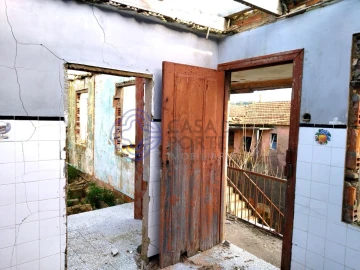 Moradia T3 para Venda em São Roque