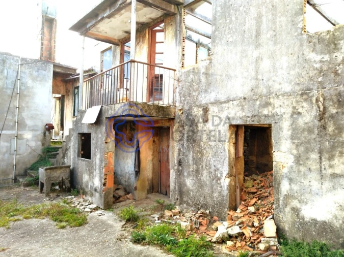 Moradia T3 para Venda em São Roque Foto 2