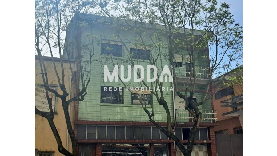 Prédio para Venda em São João da Madeira Foto 9