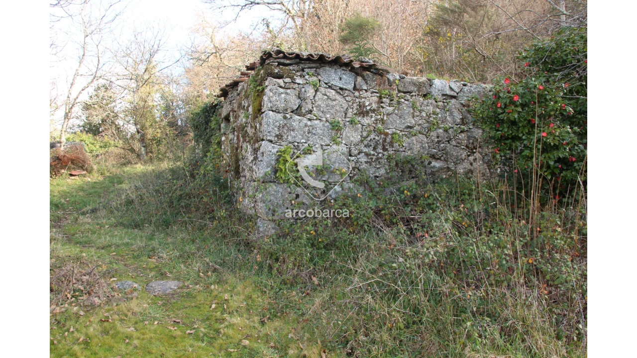 Quinta T5 para Venda em Vascões Foto 10