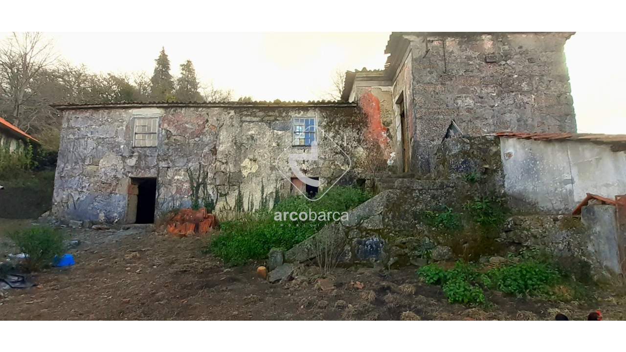 Quinta T5 para Venda em Vascões Foto 13