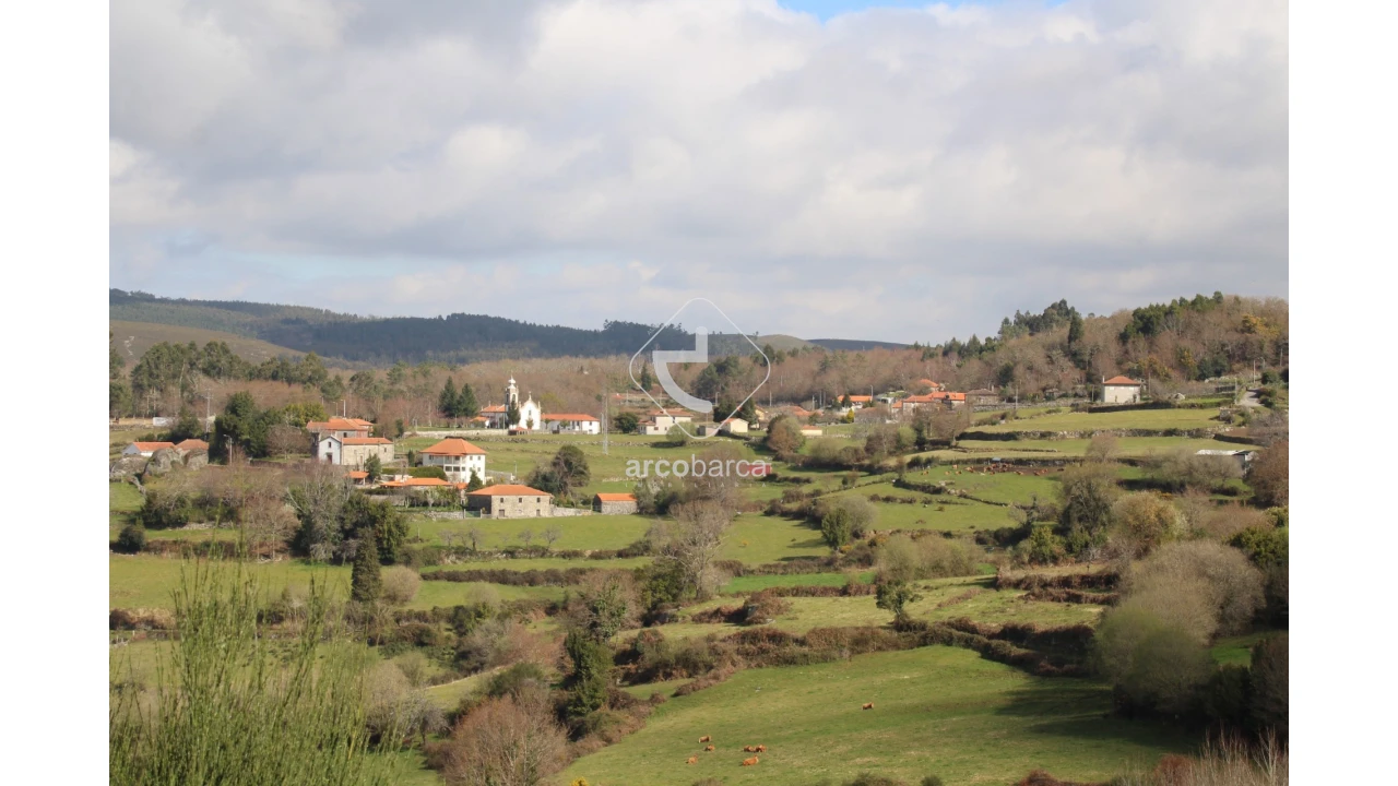 Quinta T5 para Venda em Vascões Foto 17