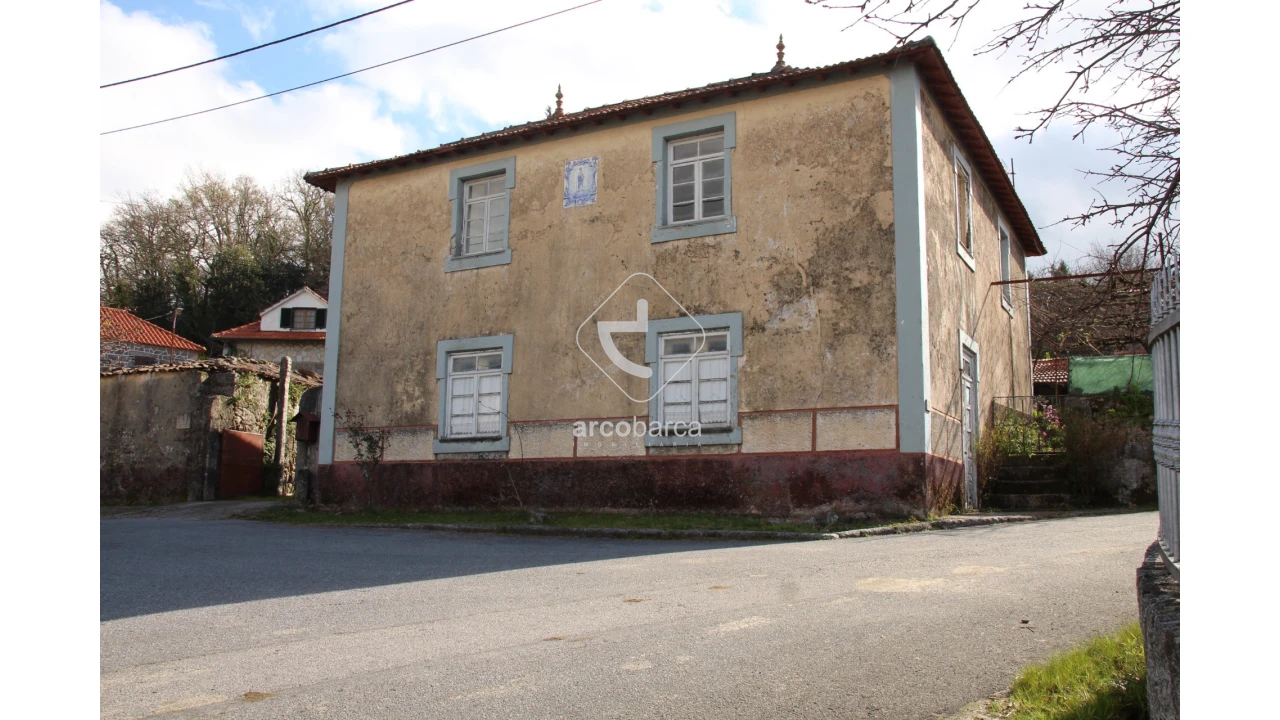 Quinta T5 para Venda em Vascões Foto 11