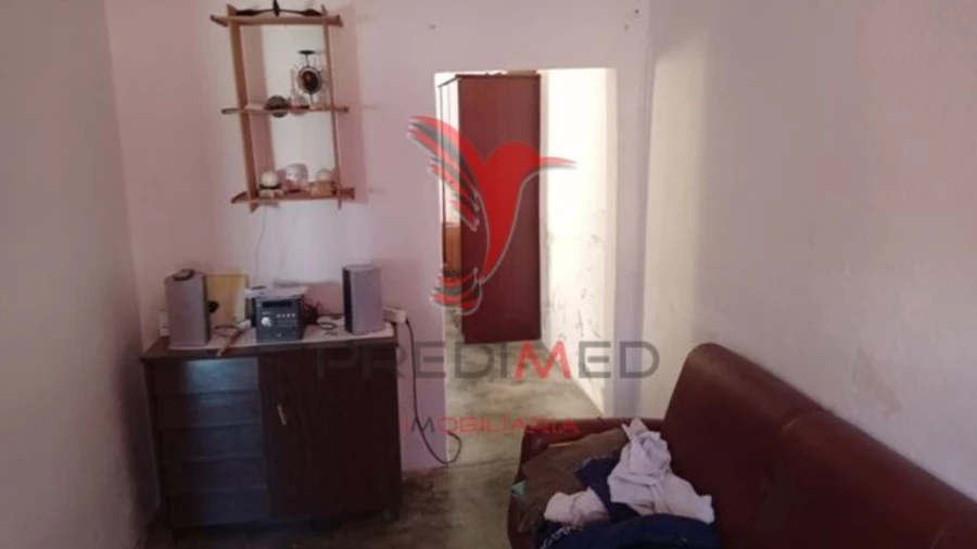 Moradia T2 para Venda em Aldeia Velha Foto 5