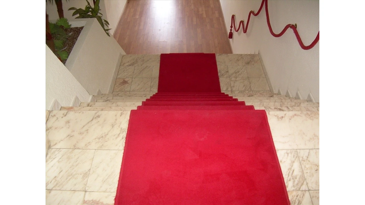 Loja para Venda em Almada, Cova da Piedade, Pragal e Cacilhas Foto 7