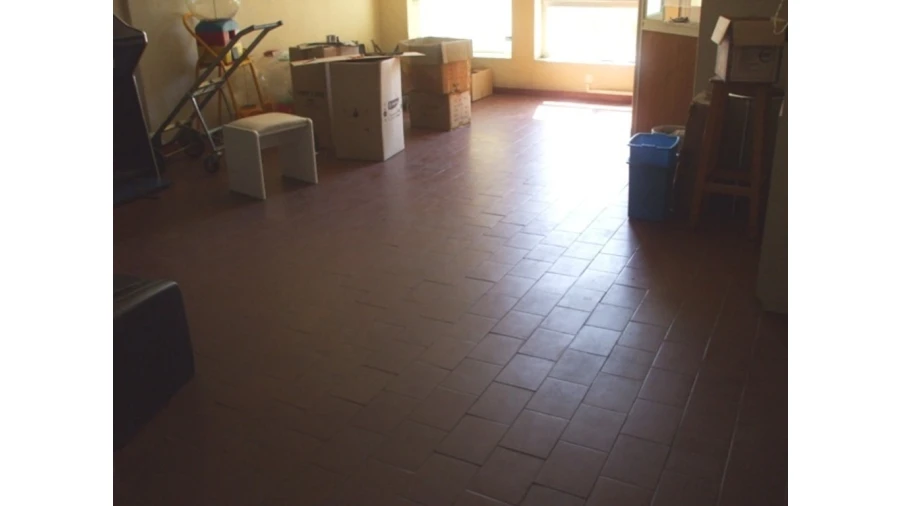 Loja para Venda em Almada, Cova da Piedade, Pragal e Cacilhas Foto 2