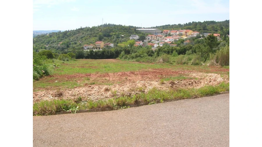 Terreno para Venda em Santo Antonio dos Olivais