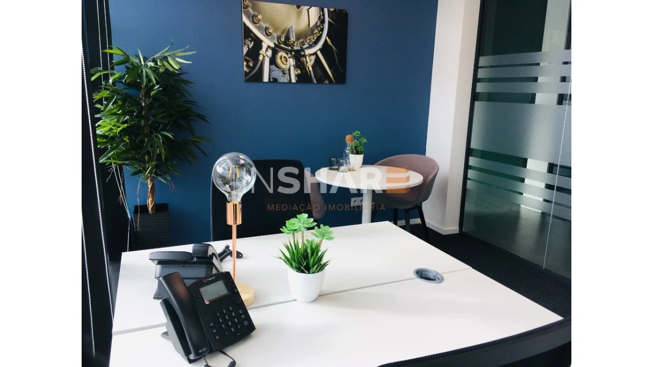 Escritório para Arrendamento em Braga (São José de São Lázaro e São João do Souto) Foto 11