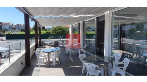 Moradia T3 para Venda em Mazarefes e Vila Fria