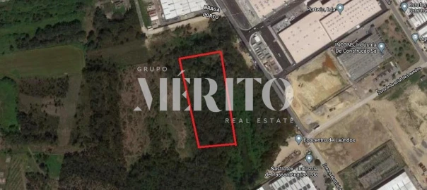 Terreno para Venda em Laundos