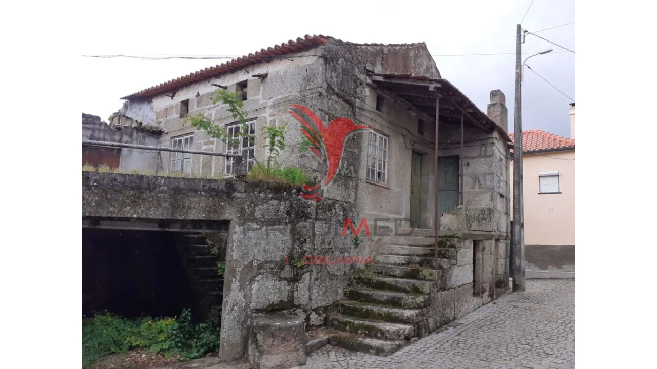 Moradia T4 para Venda em Cativelos Foto 3