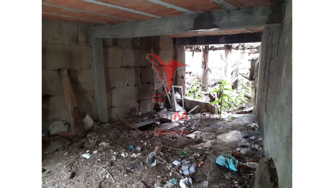 Moradia T4 para Venda em Cativelos Foto 9