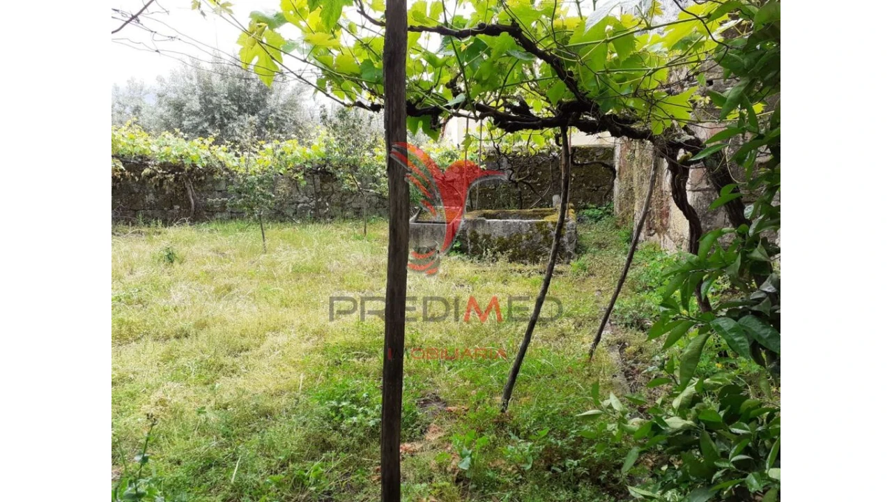 Moradia T4 para Venda em Cativelos Foto 18