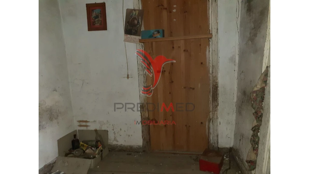 Moradia T4 para Venda em Cativelos Foto 17