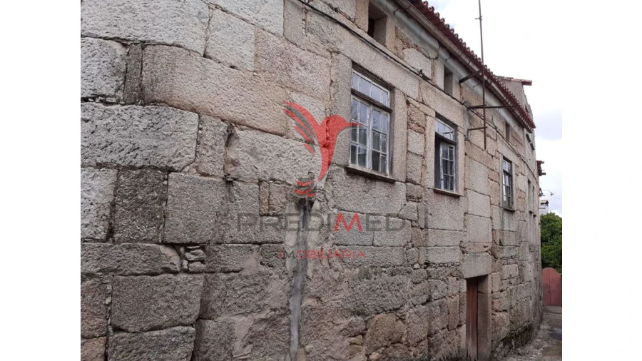 Moradia T4 para Venda em Cativelos Foto 16