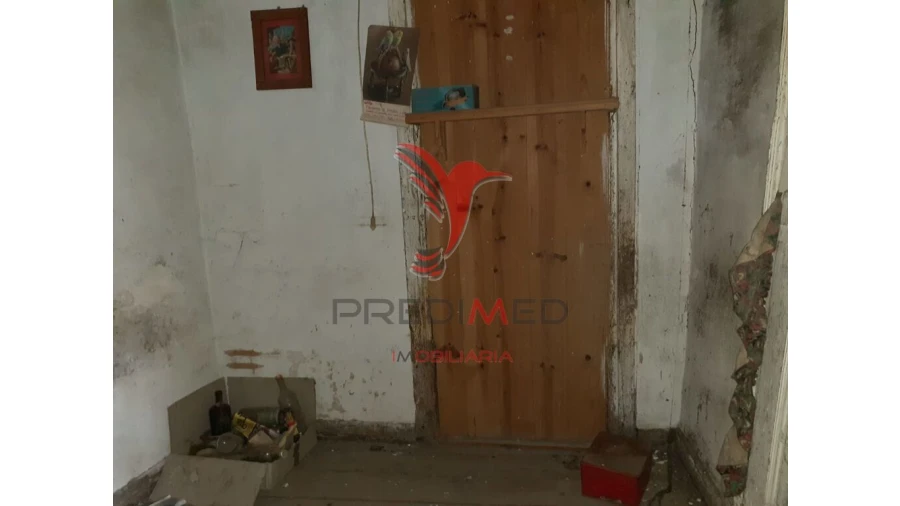 Moradia T4 para Venda em Cativelos Foto 17