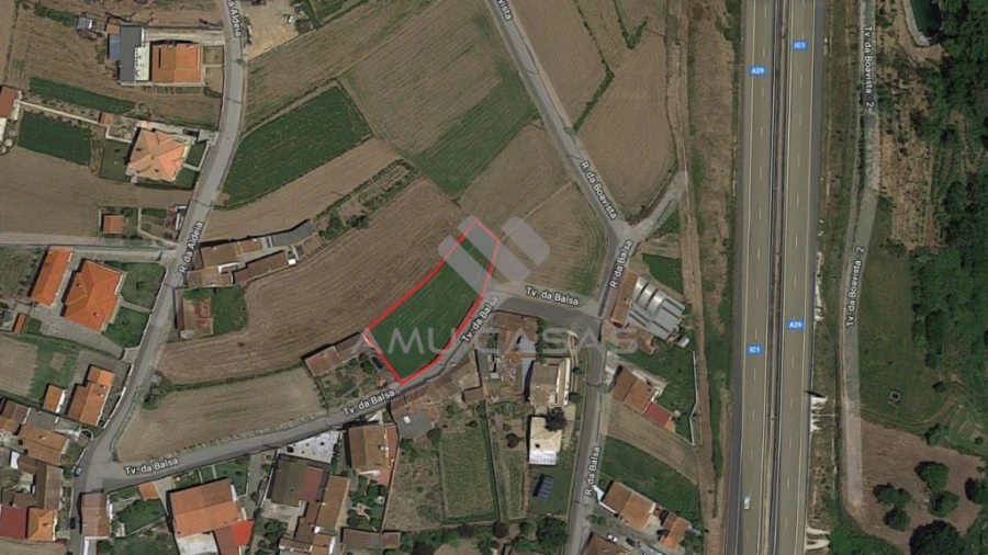 Terreno para Venda em Salreu Foto 2