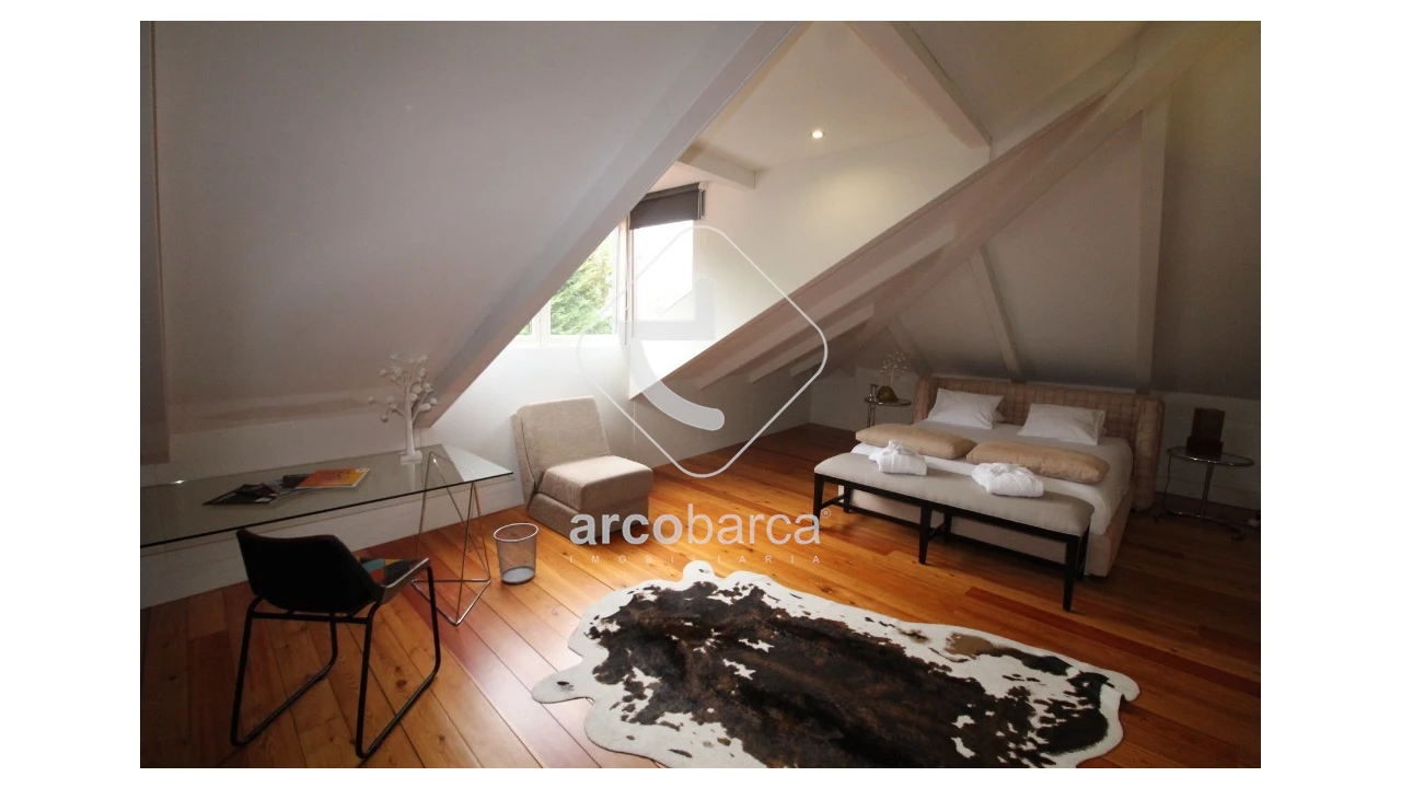 Negócio para Venda em Vila e Roussas Foto 73