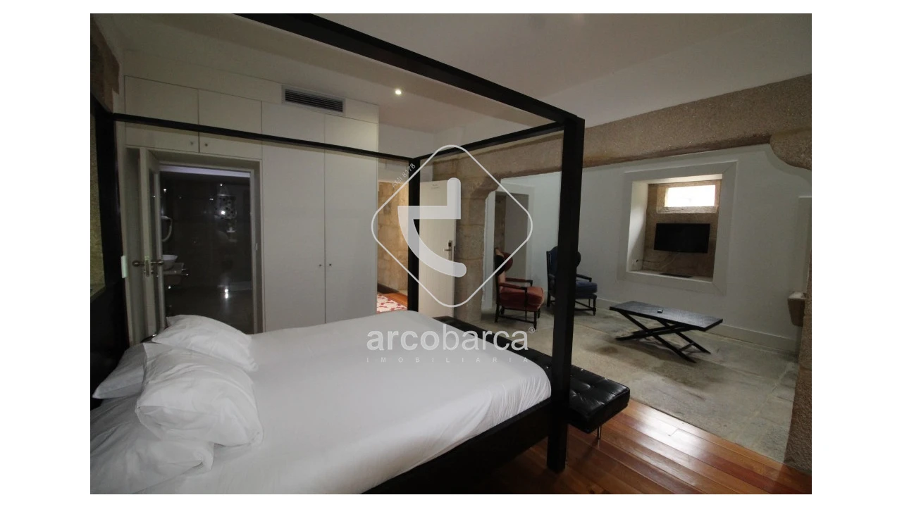 Negócio para Venda em Vila e Roussas Foto 41