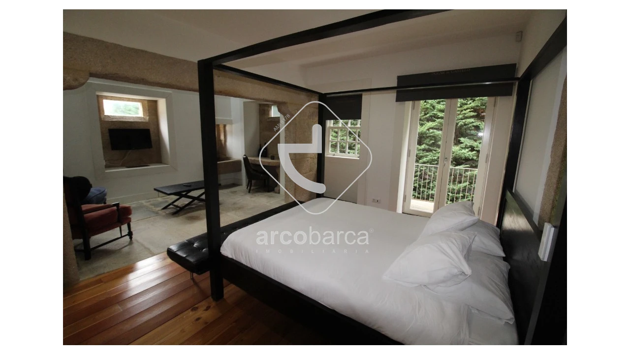 Negócio para Venda em Vila e Roussas Foto 47