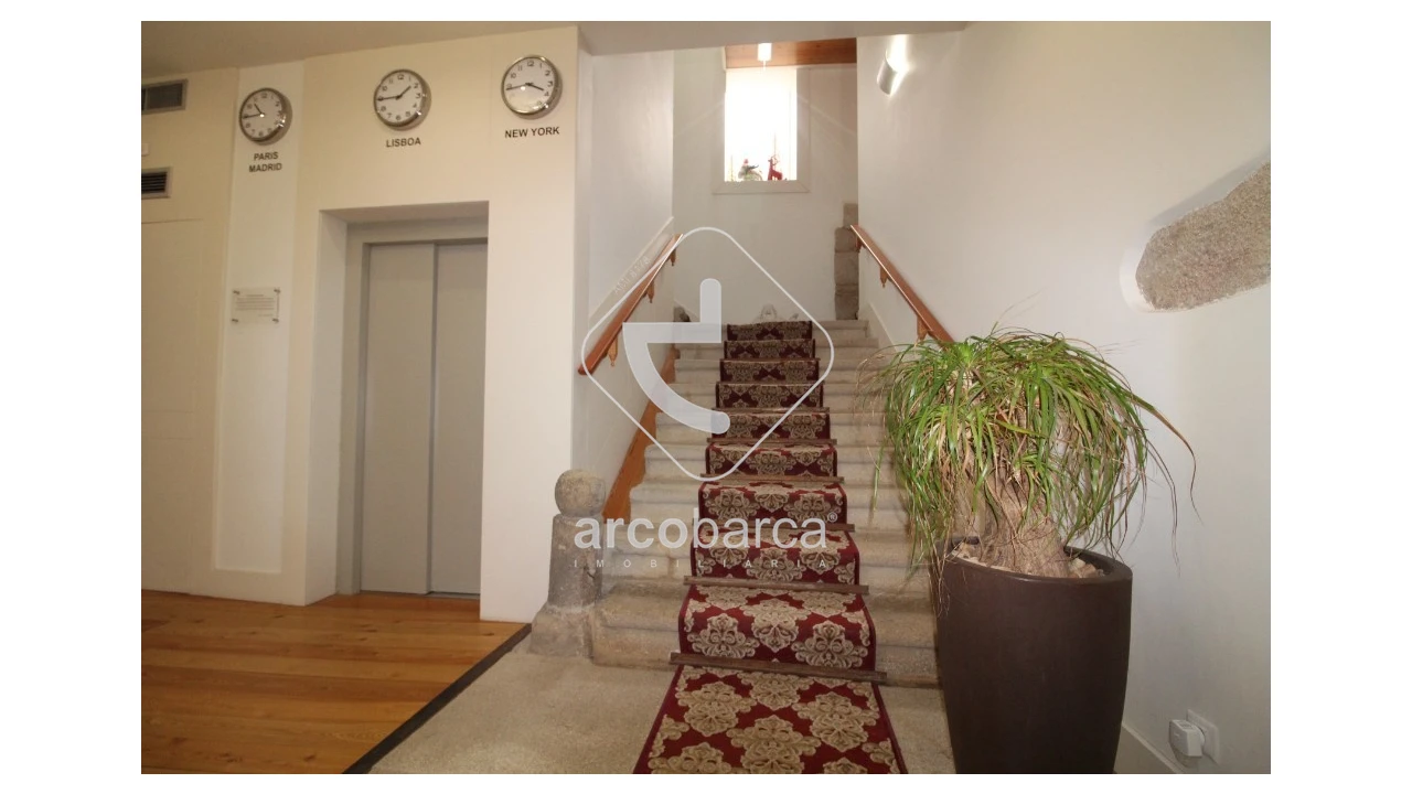 Negócio para Venda em Vila e Roussas Foto 27