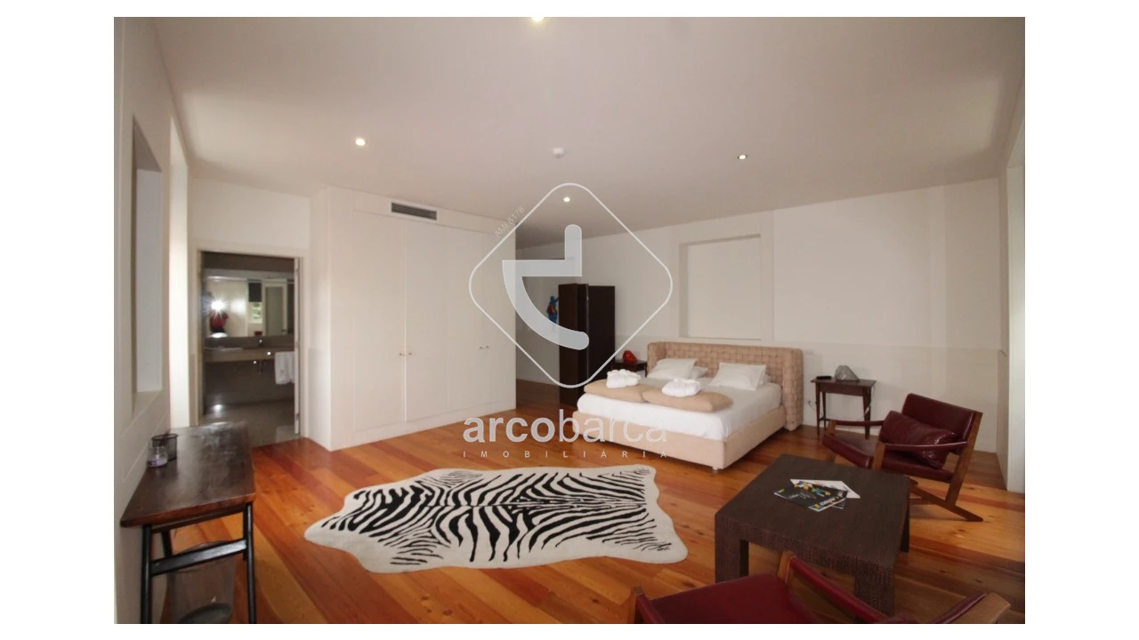 Negócio para Venda em Vila e Roussas Foto 57