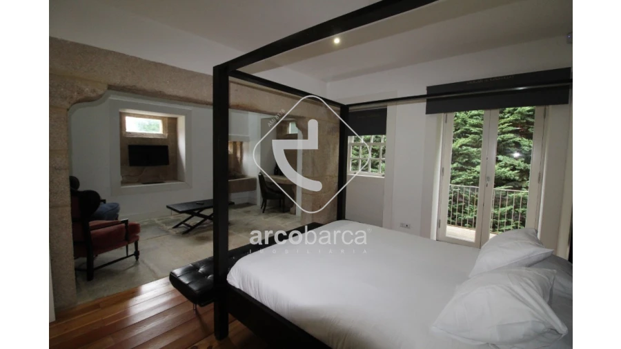 Negócio para Venda em Vila e Roussas Foto 40