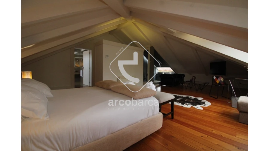 Negócio para Venda em Vila e Roussas Foto 77