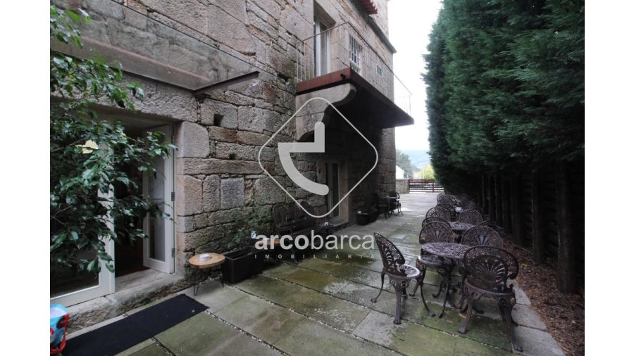 Negócio para Venda em Vila e Roussas Foto 12