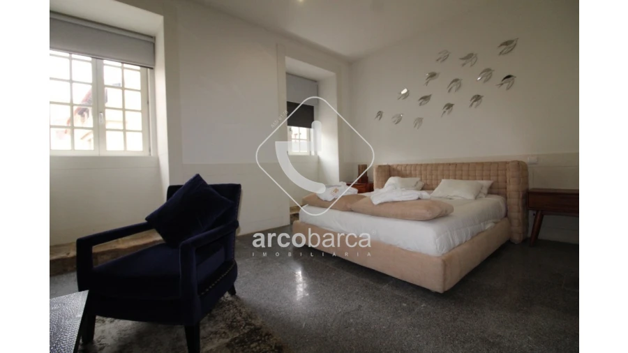 Negócio para Venda em Vila e Roussas Foto 32