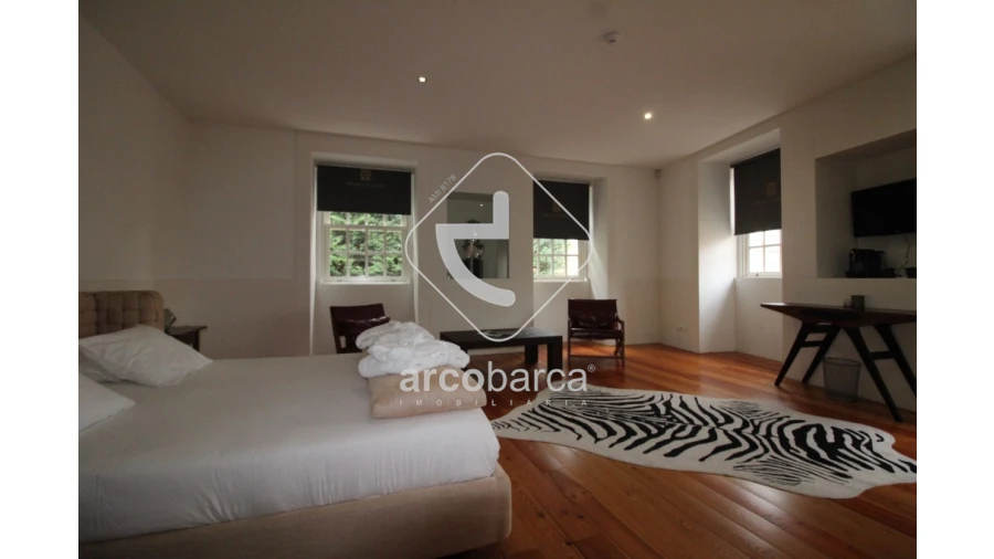 Negócio para Venda em Vila e Roussas Foto 55