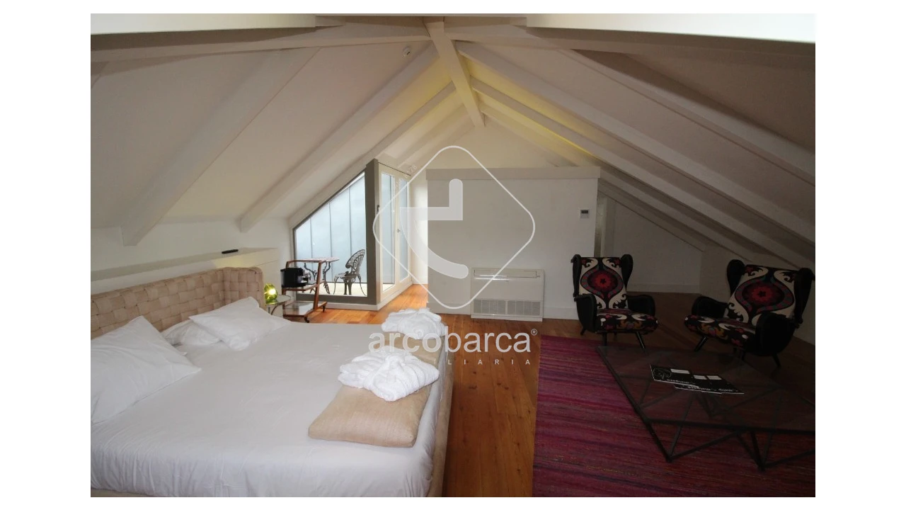 Negócio para Venda em Vila e Roussas Foto 65