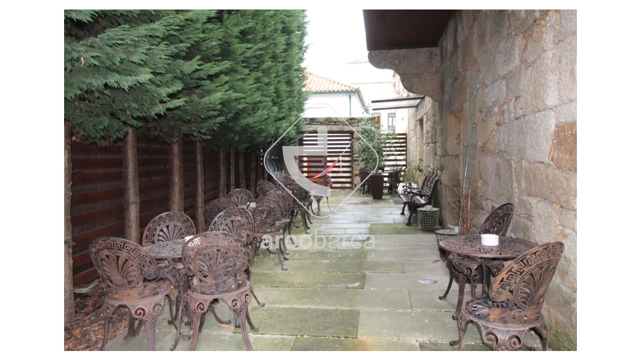 Negócio para Venda em Vila e Roussas Foto 14