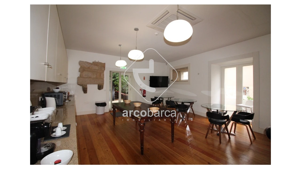 Negócio para Venda em Vila e Roussas Foto 21