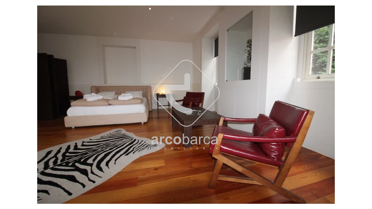 Negócio para Venda em Vila e Roussas Foto 59