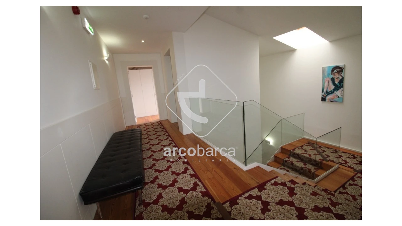 Negócio para Venda em Vila e Roussas Foto 82