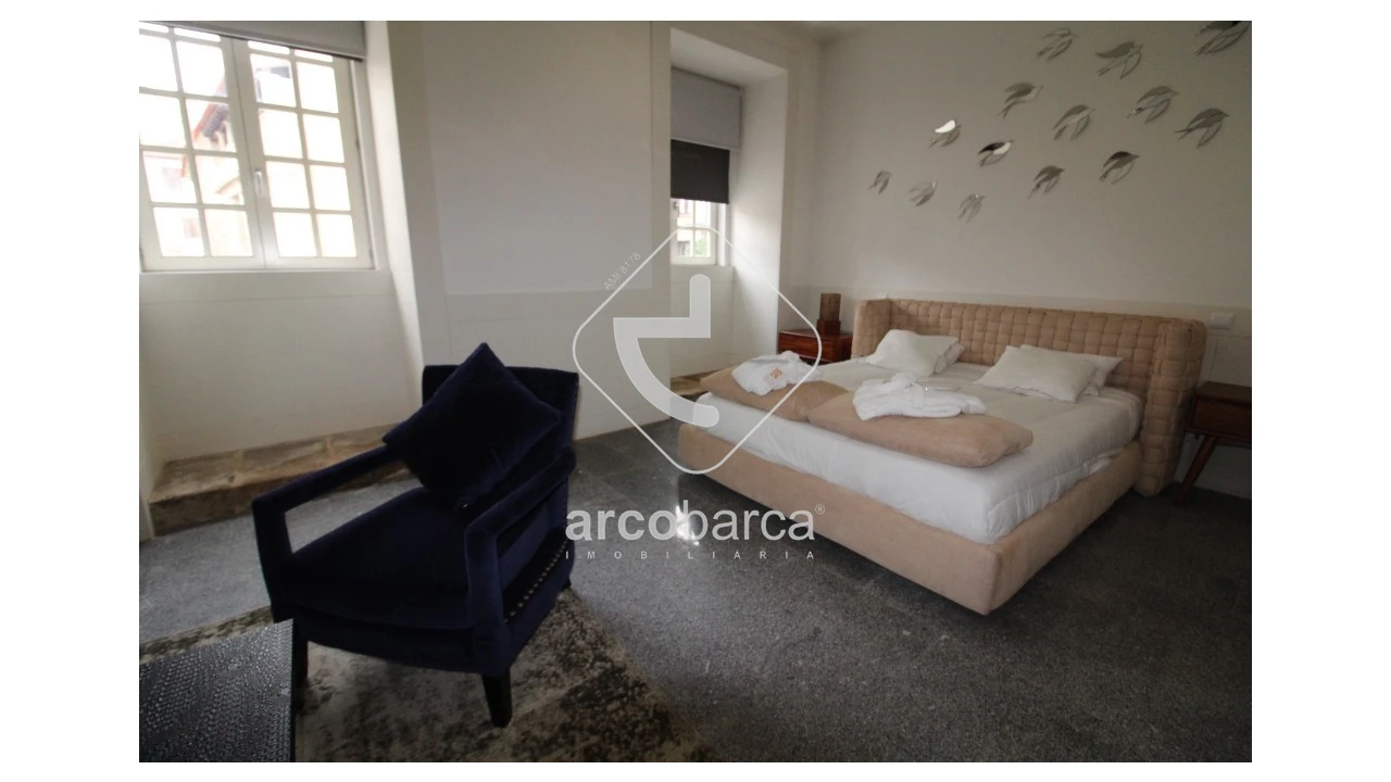 Negócio para Venda em Vila e Roussas Foto 36