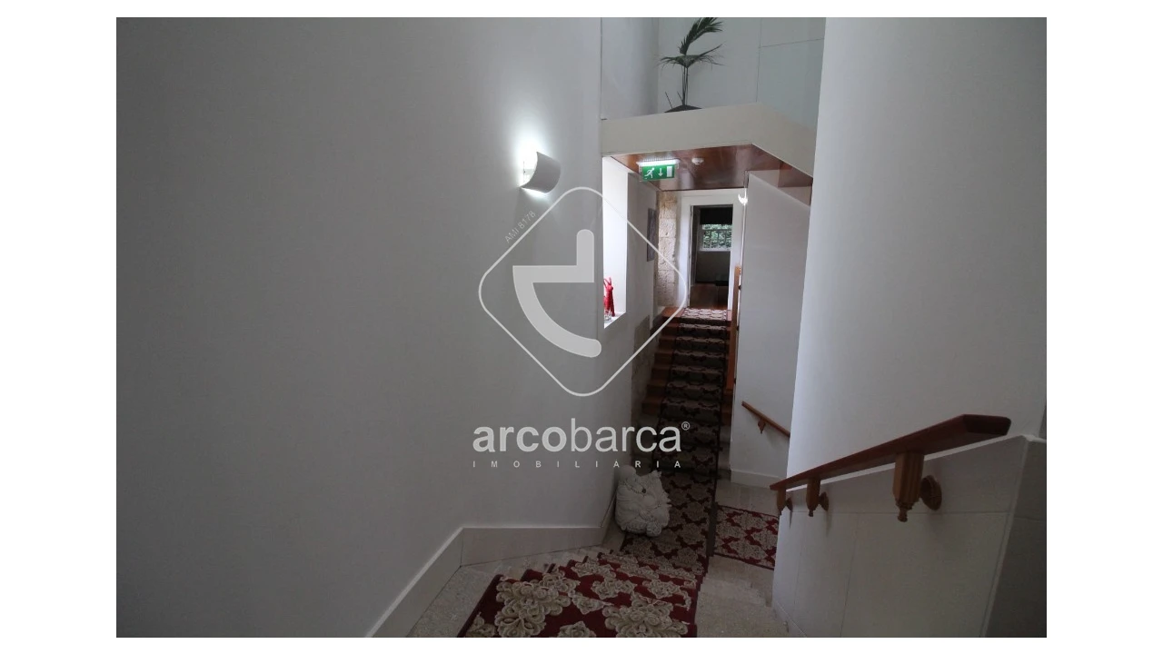 Negócio para Venda em Vila e Roussas Foto 51